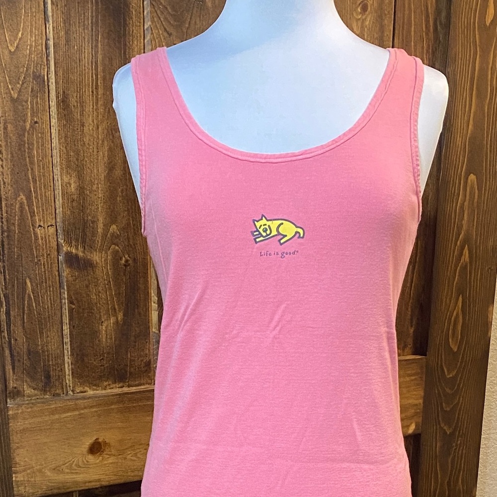 Muted pink Life is Good tank top. Women’s XL